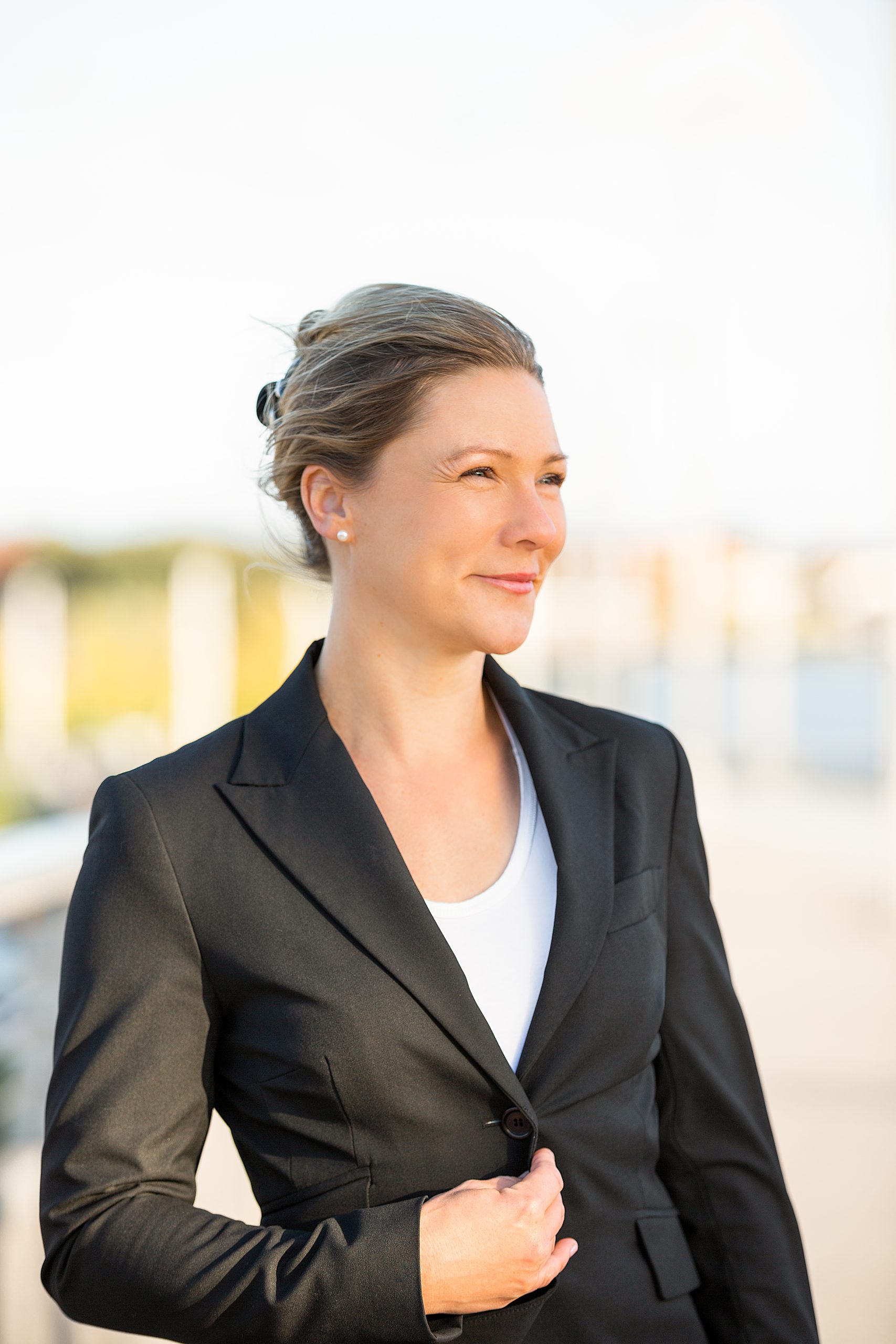 Christina J. Drießen